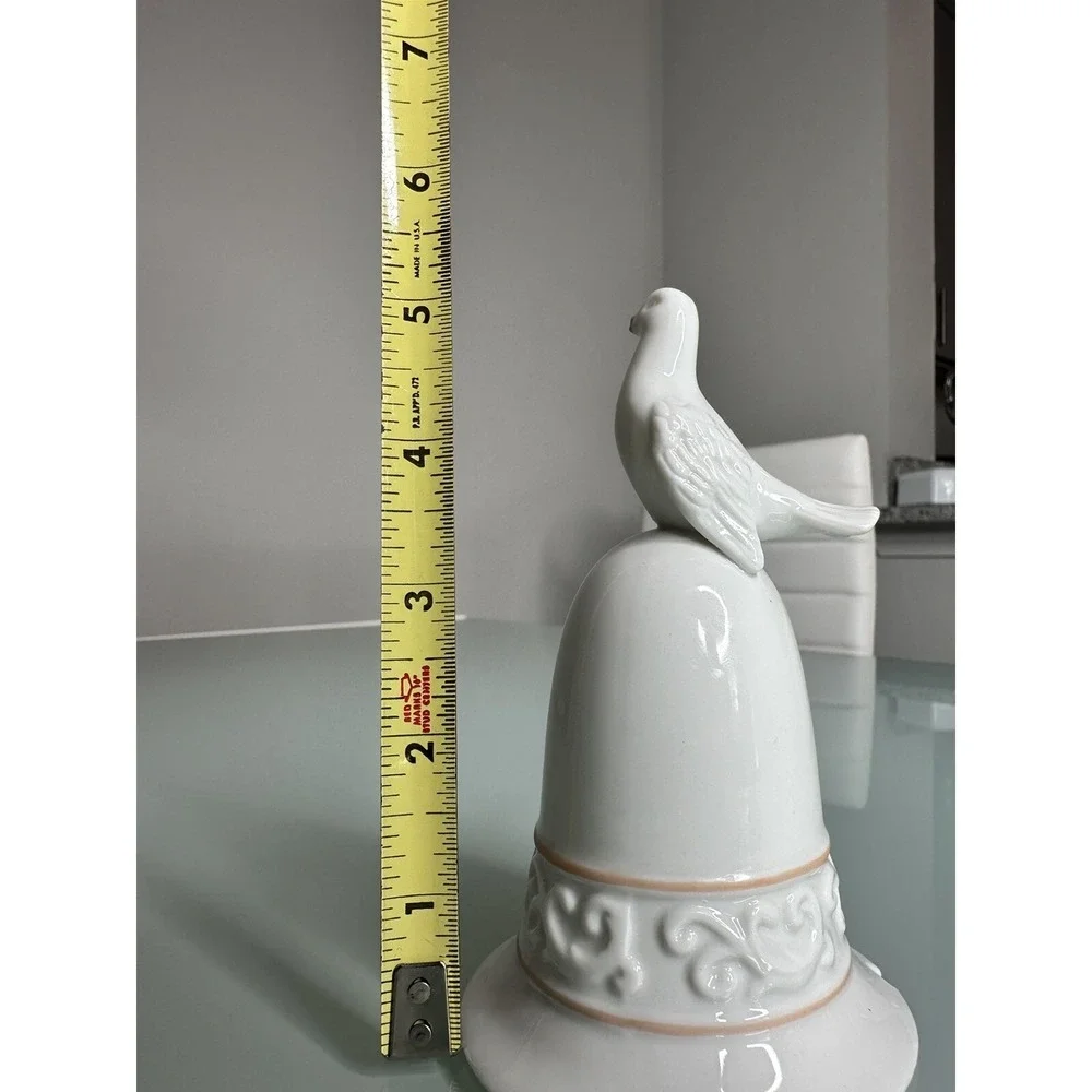 AVON The Tapestry Collection‎ 1981 Porcelain Bell w/ White Dove Handle Taiwan